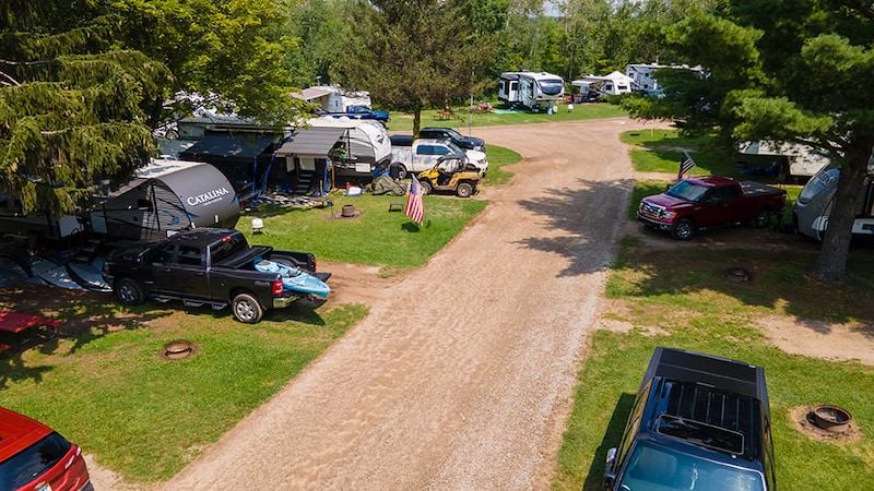 20/30 AMP Full Hookup RV Site-4